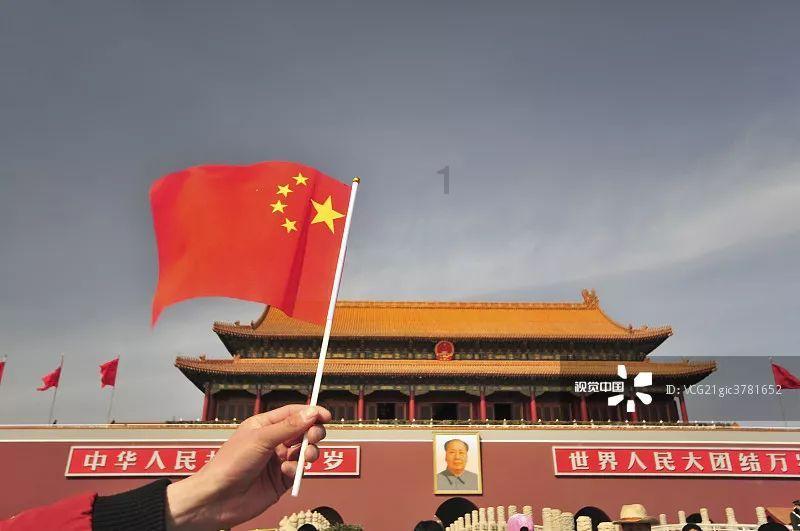 逃离洁白的宾馆