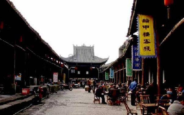 洪江市黔城镇板桥村“团团希望小屋”改造后顺利建成